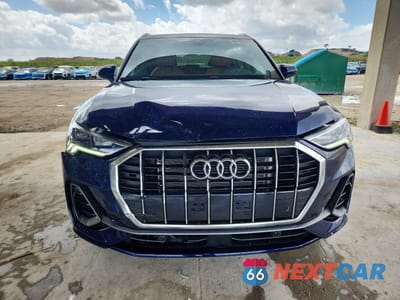 Piąte zdjęcie samochodu w środku: 2025 AUDI Q3 PREMIUM S LINE 45 VIN:WA1DECF30S1099299 - miniatura