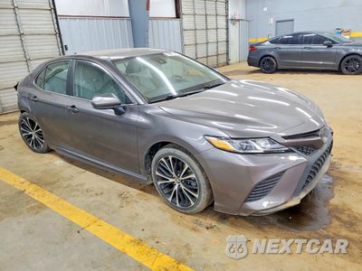 Czwarte zdjęcie samochodu z boku: 2019 TOYOTA CAMRY SE VIN:4T1B11HK7KU776554 - miniatura