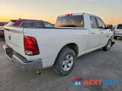 Trzecie zdjęcie samochodu z tyłu: 2016 RAM TRUCKS 1500 VIN:1C6RR6GG1GS361049 - miniatura