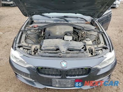 Zdjęcie 11 z 12 samochodu: 2013 BMW 328 XI VIN:WBA3B3C59DF543900 - miniatura