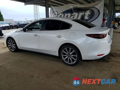 Drugie zdjęcie samochodu z przodu: 2021 MAZDA 3 SELECT VIN:3MZBPABL1MM200984 - miniatura