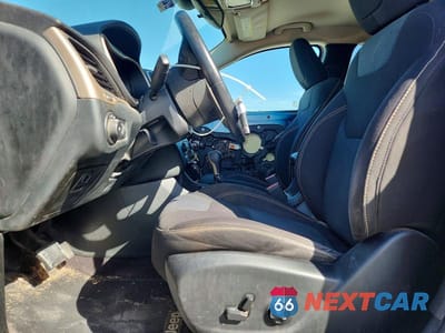 Zdjęcie 7 z 14 samochodu: 2016 JEEP CHEROKEE LATITUDE VIN:1C4PJLCB3GW324691 - miniatura