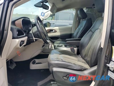 Zdjęcie 7 z 12 samochodu: 2017 CHRYSLER PACIFICA TOURING L VIN:2C4RC1BGXHR584360 - miniatura