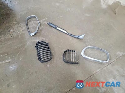 Zdjęcie 12 z 12 samochodu: 2006 BMW 330 CI VIN:WBABW53416PZ42185 - miniatura