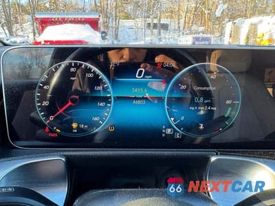 Zdjęcie 8 z 12 samochodu: 2020 MERCEDES-BENZ GLB 250 4MATIC VIN:W1N4M4HB3LW031871 - miniatura