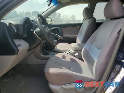 Zdjęcie 7 z 13 samochodu: 2007 TOYOTA RAV4 BASE VIN:JTMBD33V576047196 - miniatura