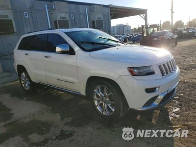 Czwarte zdjęcie samochodu z boku: 2014 JEEP GRAND CHEROKEE SUMMIT VIN:1C4RJFJG9EC246800 - miniatura