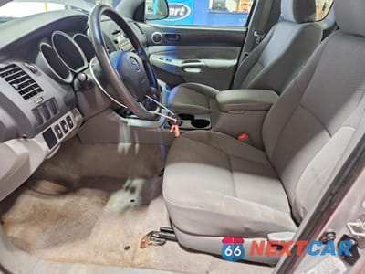 Zdjęcie 7 z 12 samochodu: 2009 TOYOTA TACOMA BASE VIN:5TEUX42N89Z608293 - miniatura