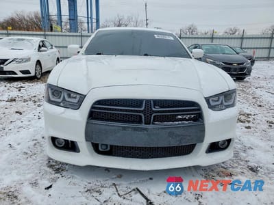 Piąte zdjęcie samochodu w środku: 2013 DODGE CHARGER SRT-8 VIN:2C3CDXEJ6DH681024 - miniatura