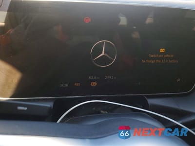 Zdjęcie 9 z 13 samochodu: 2026 MERCEDES-BENZ GLC 300 VIN:W1NKM4GBXTU105422 - miniatura