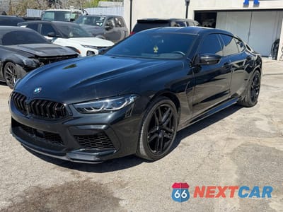 Drugie zdjęcie samochodu z przodu: 2025 BMW M8 VIN:WBSGV0C02SCT39039 - miniatura