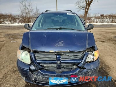 Piąte zdjęcie samochodu w środku: 2005 DODGE CARAVAN SE VIN:1D4GP25R85B396061 - miniatura