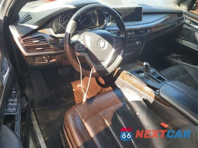 Zdjęcie 8 z 12 samochodu: 2017 BMW X5 3.0I VIN:5UXKR0C31H0V73990 - miniatura