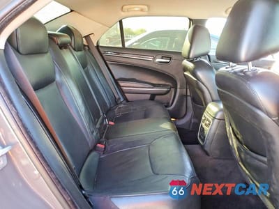 Zdjęcie 10 z 11 samochodu: 2018 CHRYSLER 300 LIMITED VIN:2C3CCAEGXJH148710 - miniatura