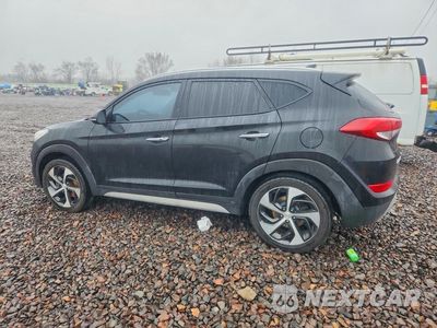 Trzecie zdjęcie samochodu z tyłu: 2018 HYUNDAI TUCSON VALUE VIN:KM8J3CA29JU813470 - miniatura
