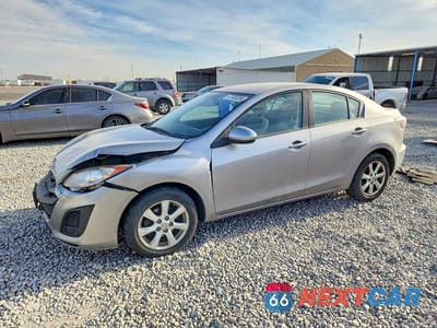2011 MAZDA 3 I JM1BL1VF8B1402512 - główne zdjęcie licytacji z USA - miniatura