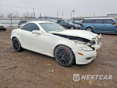 Czwarte zdjęcie samochodu z boku: 2006 MERCEDES-BENZ SLK 350 VIN:WDBWK56F86F113079 - miniatura