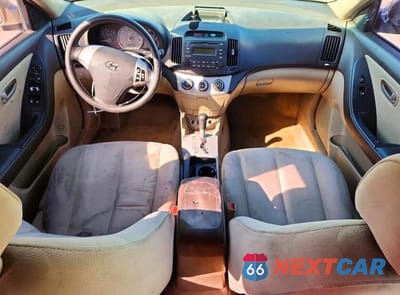 Zdjęcie 8 z 12 samochodu: 2007 HYUNDAI ELANTRA GLS VIN:KMHDU46D97U210523 - miniatura