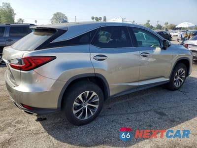 Trzecie zdjęcie samochodu z tyłu: 2022 LEXUS RX 350 BASE VIN:2T2AZMAA3NC250897 - miniatura