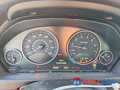 Zdjęcie 9 z 11 samochodu: 2016 BMW 320 XI VIN:WBA8E5G56GNU21783 - miniatura