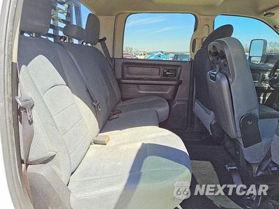 Zdjęcie 10 z 11 samochodu: 2015 RAM 2500 ST VIN:3C6UR5HL4FG576785 - miniatura