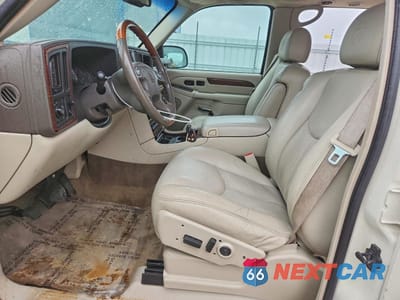 Zdjęcie 7 z 13 samochodu: 2003 CADILLAC ESCALADE ESV VIN:3GYFK66N53G324498 - miniatura