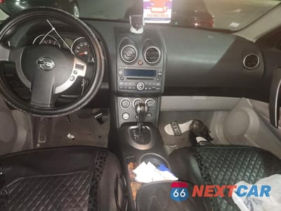 Zdjęcie 8 z 14 samochodu: 2008 NISSAN ROGUE S VIN:JN8AS58T78W021967 - miniatura