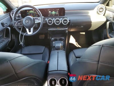 Zdjęcie 8 z 11 samochodu: 2021 MERCEDES-BENZ A 220 VIN:W1K3G4EB0MJ288540 - miniatura