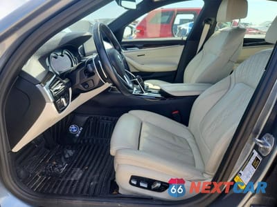 Zdjęcie 7 z 12 samochodu: 2018 BMW 540 I VIN:WBAJE5C52JWA95220 - miniatura