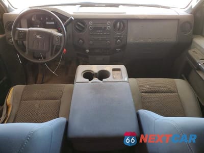 Zdjęcie 8 z 11 samochodu: 2012 FORD F250 SUPER DUTY UTILITY / SERVICE TRUCK VIN:1FT7X2B67CEB69320 - miniatura