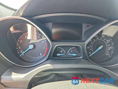 Zdjęcie 9 z 12 samochodu: 2017 FORD ESCAPE TITANIUM VIN:1FMCU0JD5HUE51850 - miniatura