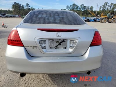 Zdjęcie 6 z 13 samochodu: 2006 HONDA ACCORD LX VIN:1HGCM66316A012233 - miniatura