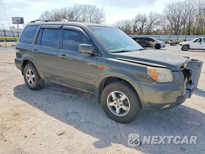 Czwarte zdjęcie samochodu z boku: 2006 HONDA PILOT EX VIN:2HKYF18666H525530 - miniatura