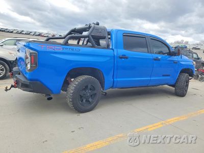 Trzecie zdjęcie samochodu z tyłu: 2019 TOYOTA TUNDRA TRD PRO VIN:5TFDY5F17KX824966 - miniatura