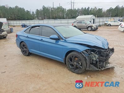 Czwarte zdjęcie samochodu z boku: 2025 VOLKSWAGEN JETTA SE VIN:3VW7X7BU8SM047227 - miniatura
