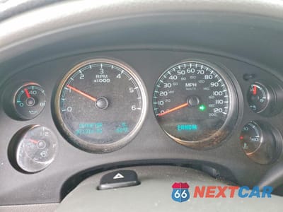 Zdjęcie 9 z 13 samochodu: 2011 CHEVROLET SUBURBAN C1500 LTZ VIN:1GNSCKE01BR205479 - miniatura