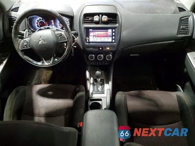 Zdjęcie 8 z 14 samochodu: 2018 MITSUBISHI RVR SE LIMITED VIN:JA4AJ4AW5JZ603562 - miniatura