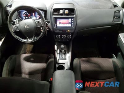 Zdjęcie 8 z 14 samochodu: 2018 MITSUBISHI RVR SE LIMITED VIN:JA4AJ4AW5JZ603562 - miniatura