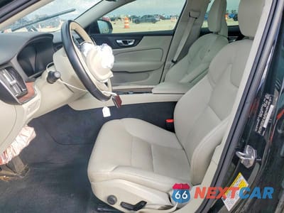 Zdjęcie 7 z 13 samochodu: 2021 VOLVO V60 T5 MOMENTUM VIN:YV1102EK2M2430224 - miniatura