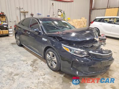 Czwarte zdjęcie samochodu z boku: 2018 KIA OPTIMA PLUG-IN HYBRID EX VIN:KNAGV4LD5J5025192 - miniatura