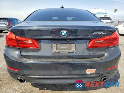 Zdjęcie 6 z 12 samochodu: 2019 BMW 530E VIN:WBAJA9C52KB388351 - miniatura