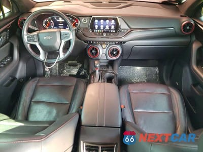 Zdjęcie 8 z 13 samochodu: 2019 CHEVROLET BLAZER RS VIN:3GNKBERSXKS704584 - miniatura
