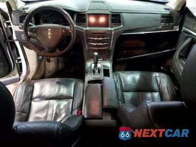 Zdjęcie 7 z 11 samochodu: 2013 LINCOLN MKS VIN:1LNHL9EK6DG614892 - miniatura
