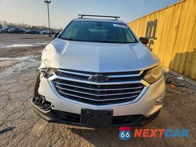 Piąte zdjęcie samochodu w środku: 2018 CHEVROLET EQUINOX PREMIER VIN:2GNAXWEX5J6210814 - miniatura