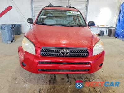 Piąte zdjęcie samochodu w środku: 2006 TOYOTA RAV4 BASE VIN:JTMBD33VX66007453 - miniatura