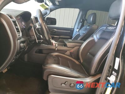 Zdjęcie 7 z 11 samochodu: 2021 RAM 1500 TRX VIN:1C6SRFU97MN791556 - miniatura
