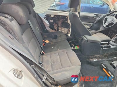 Zdjęcie 10 z 12 samochodu: 2010 VOLKSWAGEN GOLF VIN:WVWNM9AJ0AW292558 - miniatura