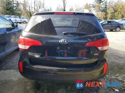 Zdjęcie 6 z 13 samochodu: 2014 KIA SORENTO LX VIN:5XYKTCA65EG424604 - miniatura