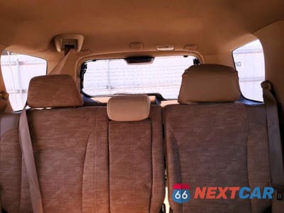 Zdjęcie 10 z 12 samochodu: 2002 HONDA CR-V LX VIN:JHLRD684X2C020184 - miniatura