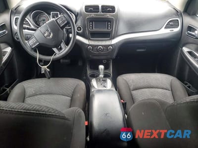 Zdjęcie 8 z 12 samochodu: 2016 DODGE JOURNEY SE VIN:3C4PDCAB2GT214828 - miniatura
